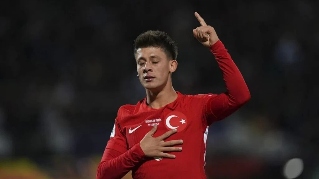 Arda Güler'in sponsorlu tişörtü sosyal medyayı salladı! Havalı poz dünyada rekor kırdı