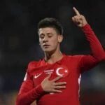 Arda Güler'in sponsorlu tişörtü sosyal medyayı salladı! Havalı poz dünyada rekor kırdı