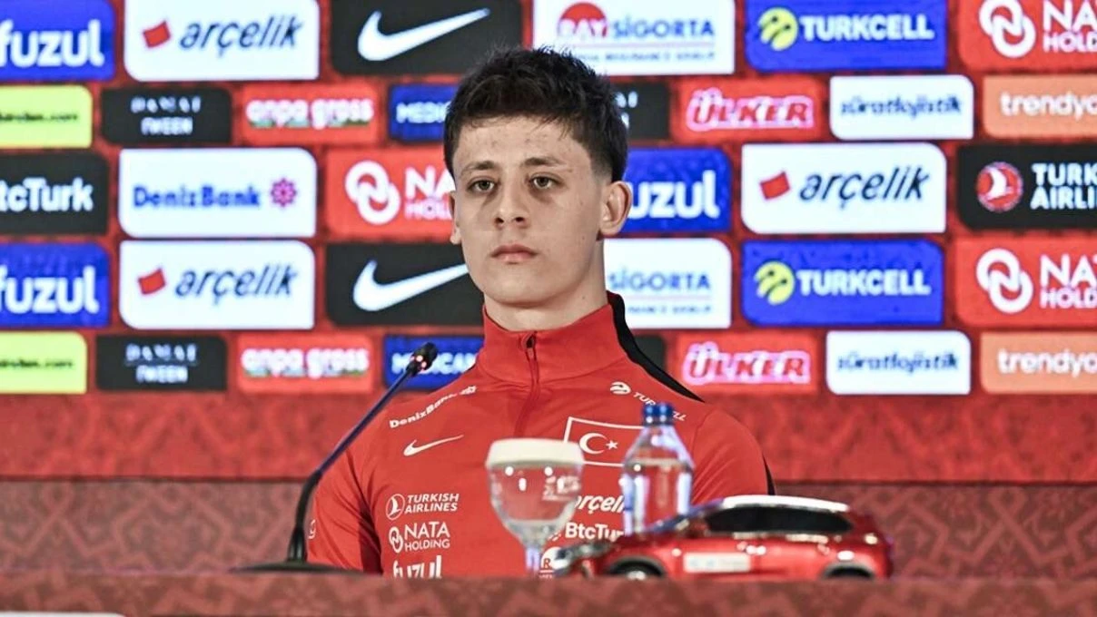 Arda Güler'in sponsorlu tişörtü sosyal medyayı salladı! Havalı poz dünyada rekor kırdı