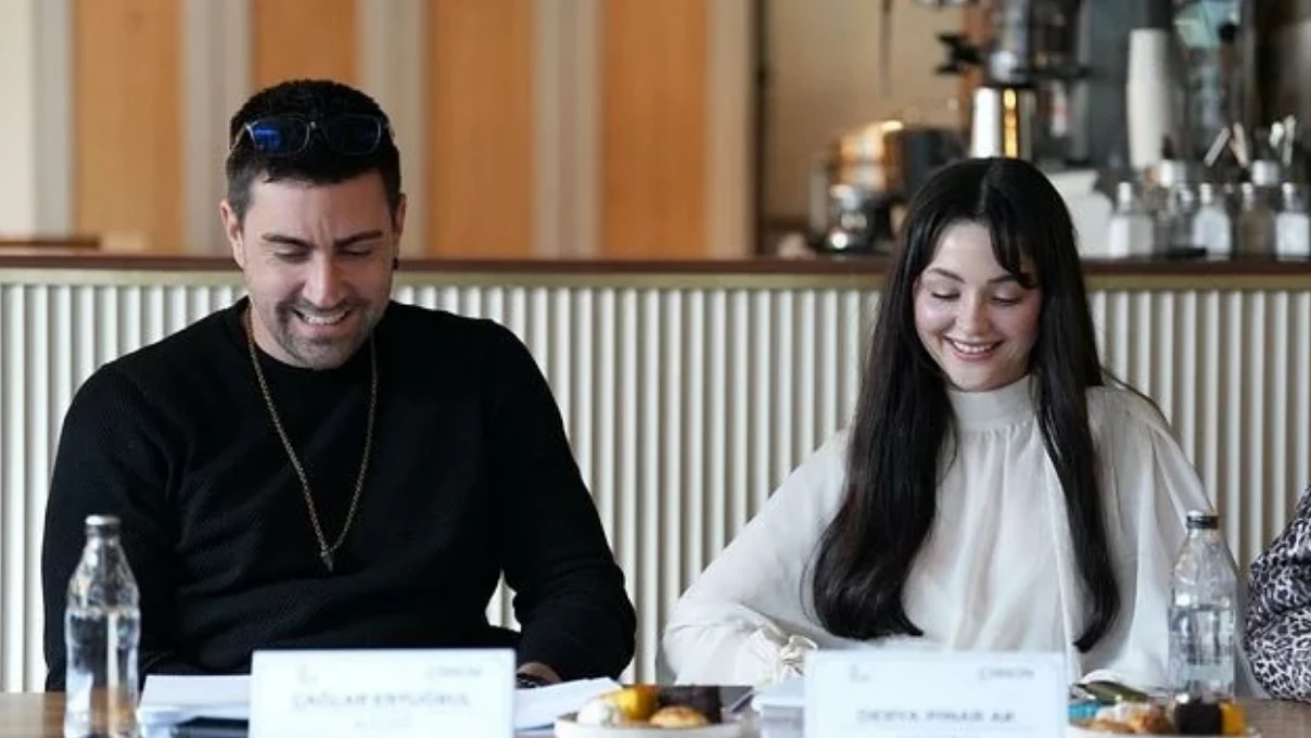 Çirkin dizisi geri sayımda! Çetin Tekindor ve Gözde Kansu tekrardan ekranda 7 Asli 17 4