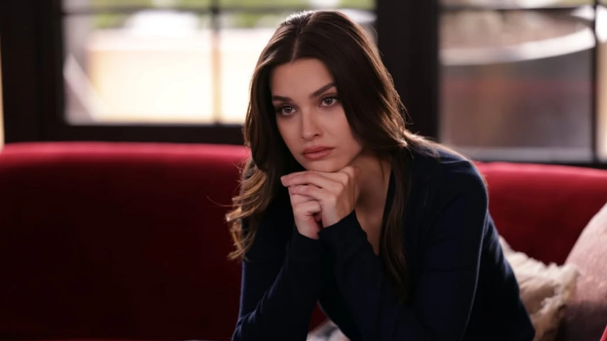 Ekin Aksoy kimdir? Ekin Aksoy kaç yaşında, aslen nereli, nasıl meşhur oldu 6 Asli 2026 03 31T145819.425