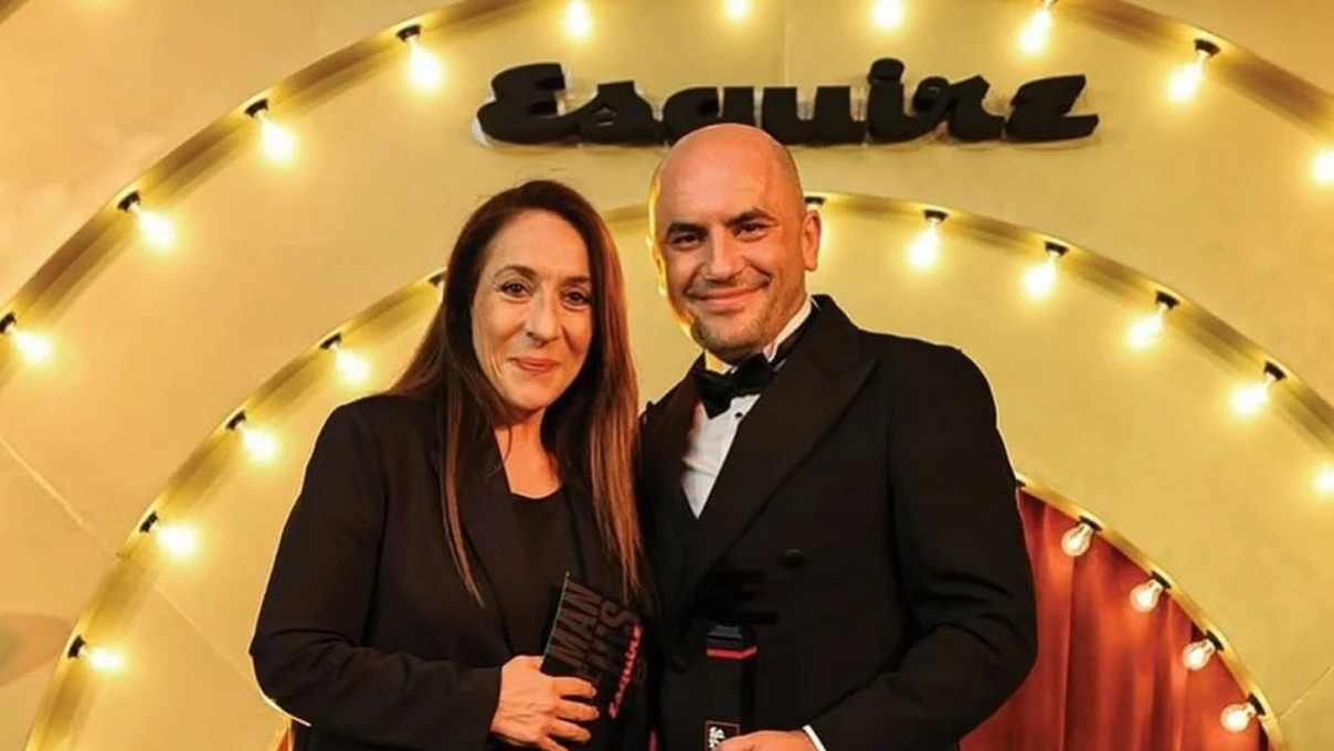 Oyuncu Binnur Kaya muhabire verdiği cevapla şaşırttı! “Nazara mı geldiniz?” 4 Binnur Kaya 1