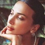 Busra Yalcin Survivorda makyaj iddiasini yalanladi Guzellik sirrini ilk kez acikladi