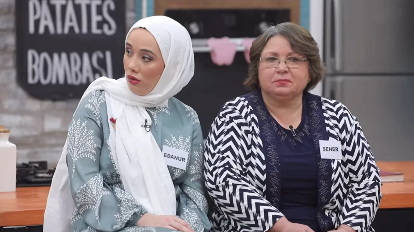 gelinim mutfakta alime eşi ve kaynanasını kovdu