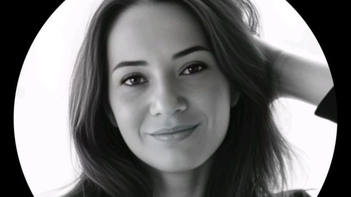 Emre Altugun sevgilisi Pinar Yuzbasigil kimdir Pinar Yuzbasigil meslegi ne