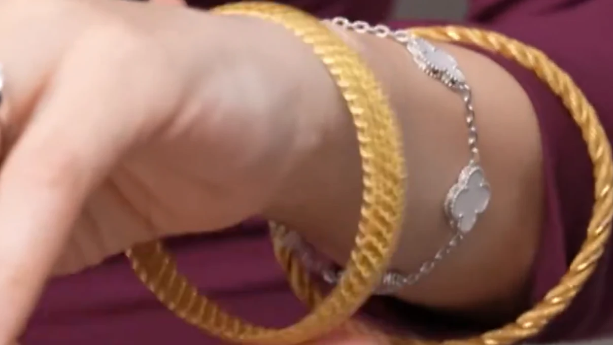 Gelin Evi yarışmacısı Eda Gelin altın bilezikleriyle gündemde! Sosyal medyayı salladı 8 Gelin Evi 6 1
