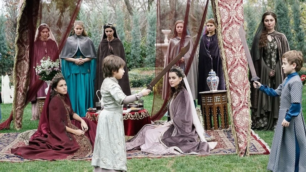 Muhteşem Yüzyıl dizisi geçmişten günümüze damga vuruyor! Fenomen dizinin aylık YouTube geliri dudak uçuklatıyor