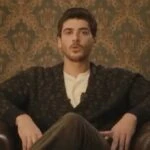 Survivorin eski yarismacisi Yigit Poyrazdan cok konusulacak cikis Poyraz Acun Ilicaliya gonderme mi yapti