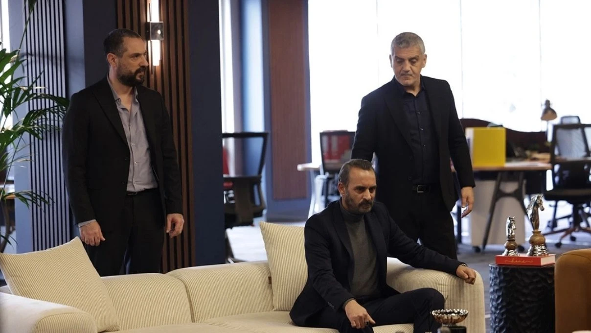 Necati Şaşmaz Yeraltı dizisine mi katılıyor? Necati Şaşmaz’ın Yeraltı dizisinde rolü ne olacak? 