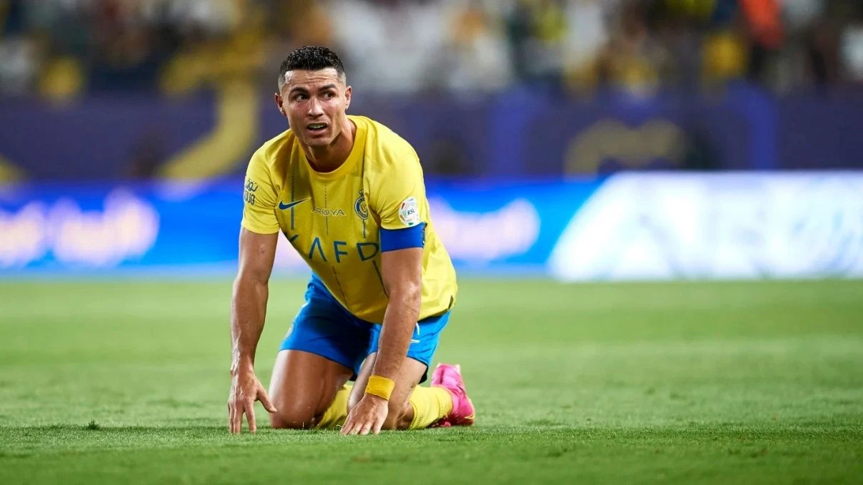 Cristiano Ronaldo 73 milyon dolarlık özel jeti ile kaçtı! Savaş Suudi Arabistan’a da sıçradı