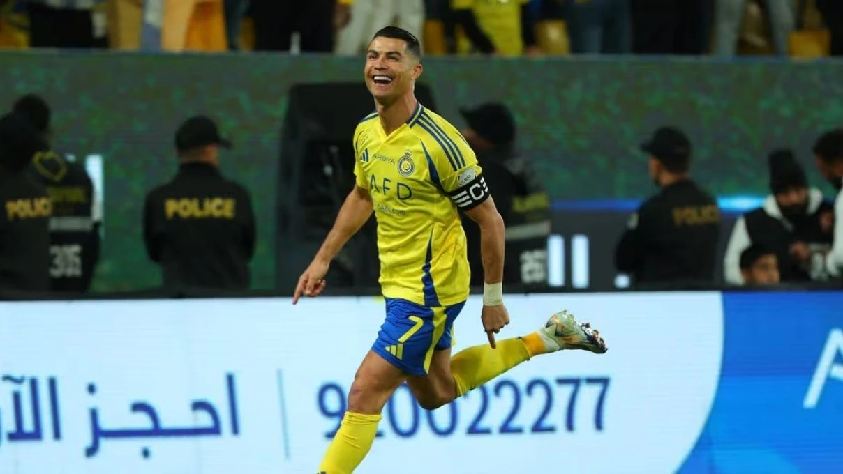 Cristiano Ronaldo 73 milyon dolarlık özel jeti ile kaçtı! Savaş Suudi Arabistan’a da sıçradı