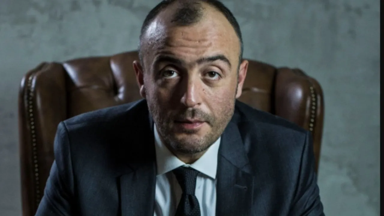 deniz hamzaoglu kimdir hangi dizilerde oynadi mehmed fetihler sultaninda yeniceri aga 1760996 20260105134100