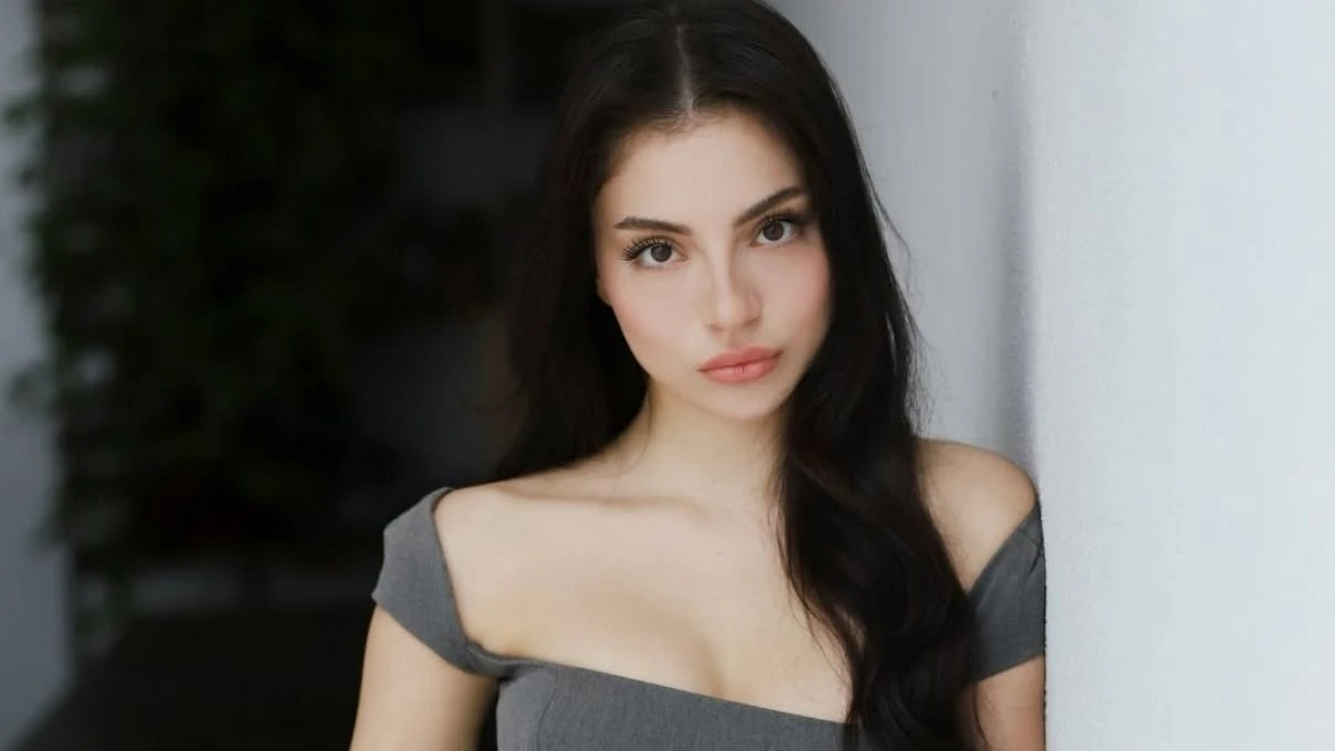 Ecem Ustaoğlu kimdir, kaç yaşında? Ecem Ustaoğlu hangi dizilerde rol aldı?