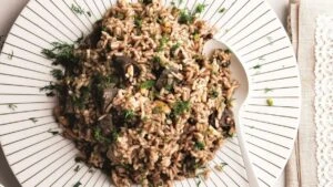 Bayram yemeğinin vazgeçilmezi iç pilav!