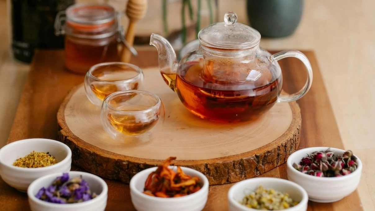 Mevsim geçişlerinde içilmesi gereken şifa deposu çay! Bağışıklığı güçlendiriyor