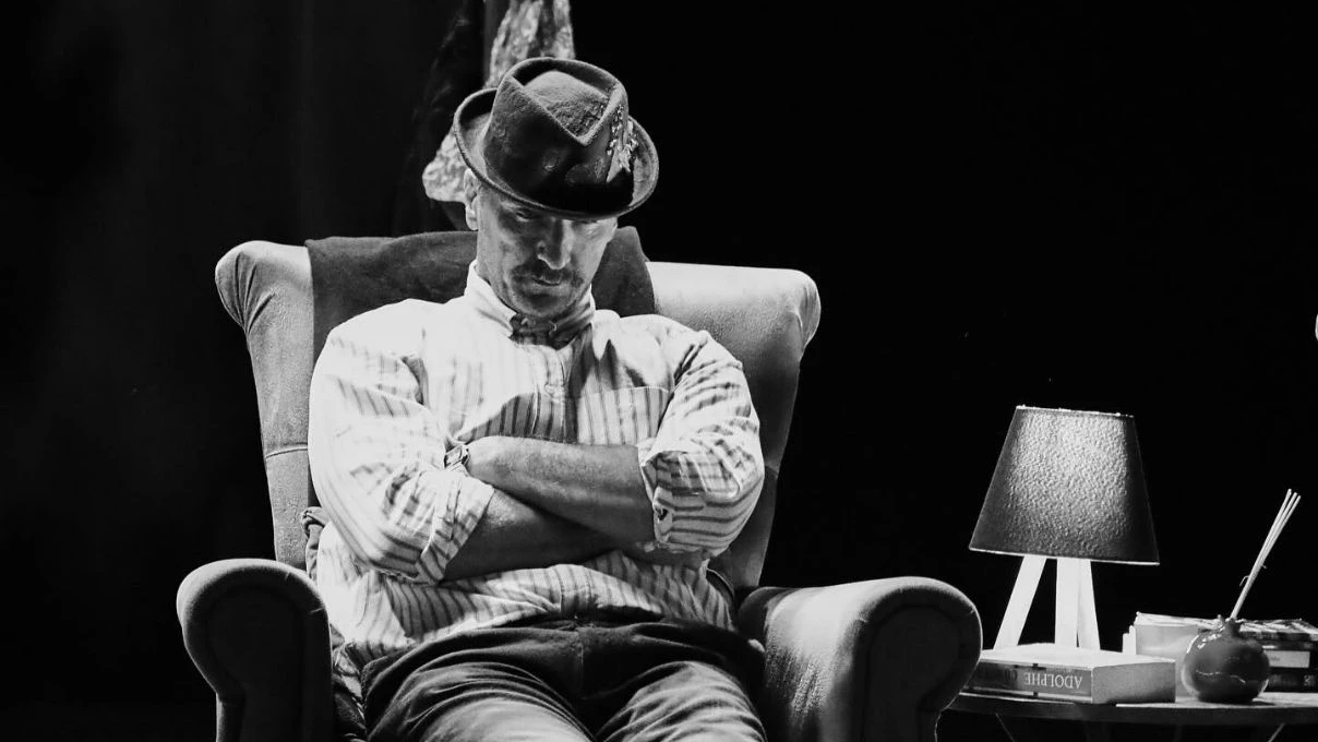 Fırat Çelik Operasyon Alesta’nın kadrosuna dahil oldu! Başarılı oyuncu Fransız Julien rolüyle geliyor! 7 operasyon alestanin fransiz julieni firat celik kimdir