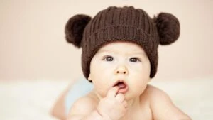 Anne adaylarının en çok ördüğü örgü modelleri 2026!