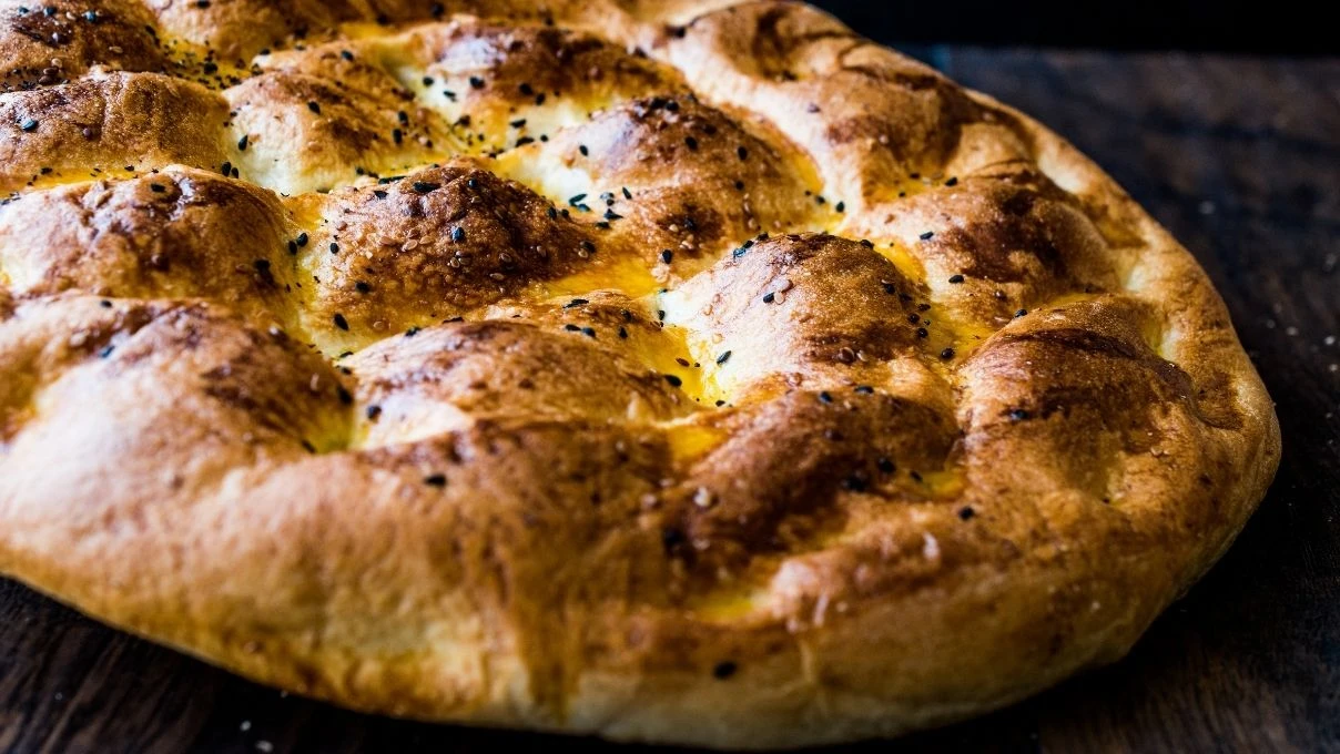 Ramazan bitmeden mutlaka deneyin! Tam kıvamında pide tarifi 8 Ramazan bitmeden mutlaka deneyin! Tam kıvamında pide tarifi