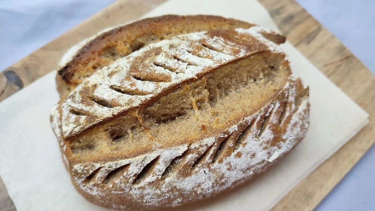 Evde tam buğdaylı ekşi mayalı ekmek yapmanın formülü! Hem sağlıklı hem pratik