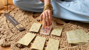 Günlük tarot kart açılımı 8 Mart 2026! Planladığınız işleri yapıyorsunuz