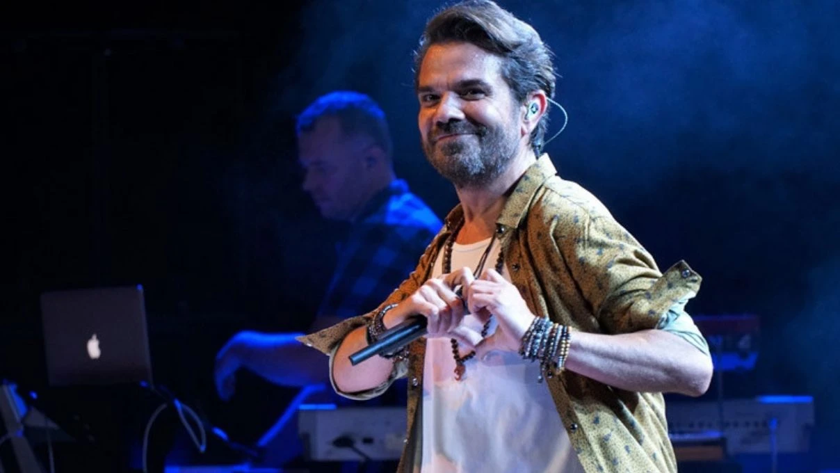 Kenan Doğulu’dan Beren Saat itirafı! “Çok mutsuz”