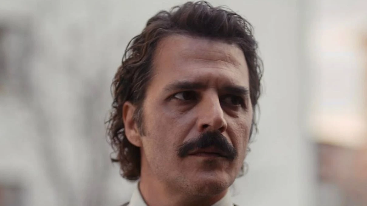 Mehmet Günsür ünlü Türk kahvesi markasının yüzü oldu! Sosyal medyada gündem oldu 8 Mehmet Günsür ünlü Türk kahvesi markasının yüzü oldu! Sosyal medyada gündem oldu