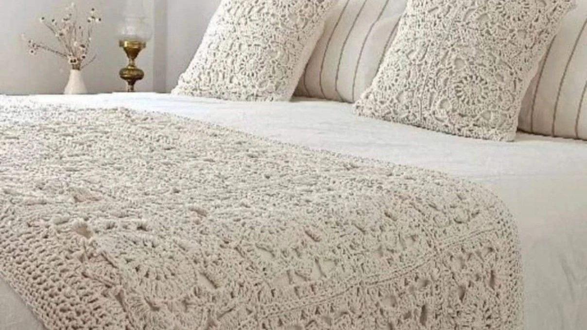 Dantel örgüler evimizde değil artık her yerde! 2026 dantel örgü modası