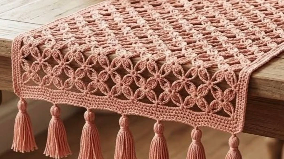 Dantel örgüler evimizde değil artık her yerde! 2026 dantel örgü modası