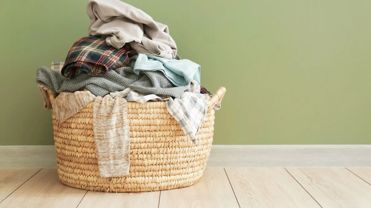 İnatçı lekeleri tek hamlede çıkaran karışım! Beyazlar daha beyaz, renkliler daha renkli