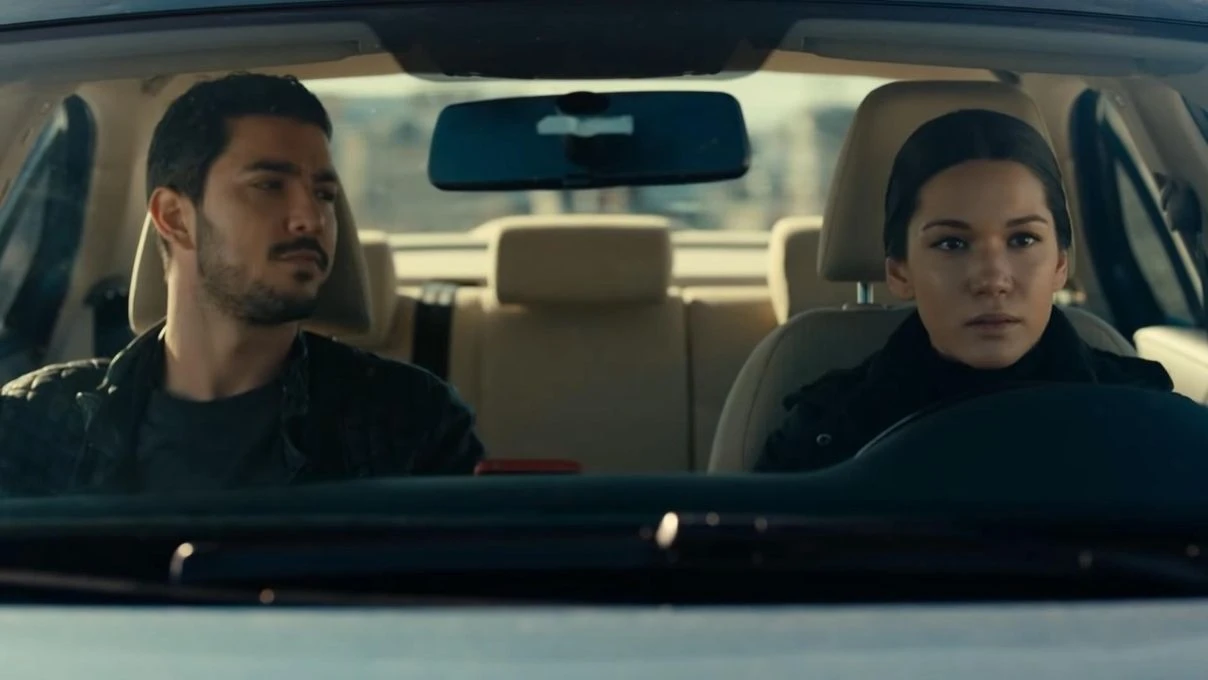 Hazal Subaşı ve Kaan Yıldırım ARC’nin yeni dizisinde! Sekiz yıl sonra aynı projedeler