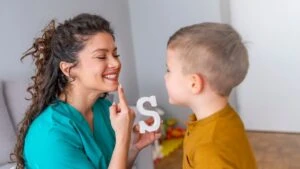 Çocuklarda geç konuşma korkulan bir durum mu?