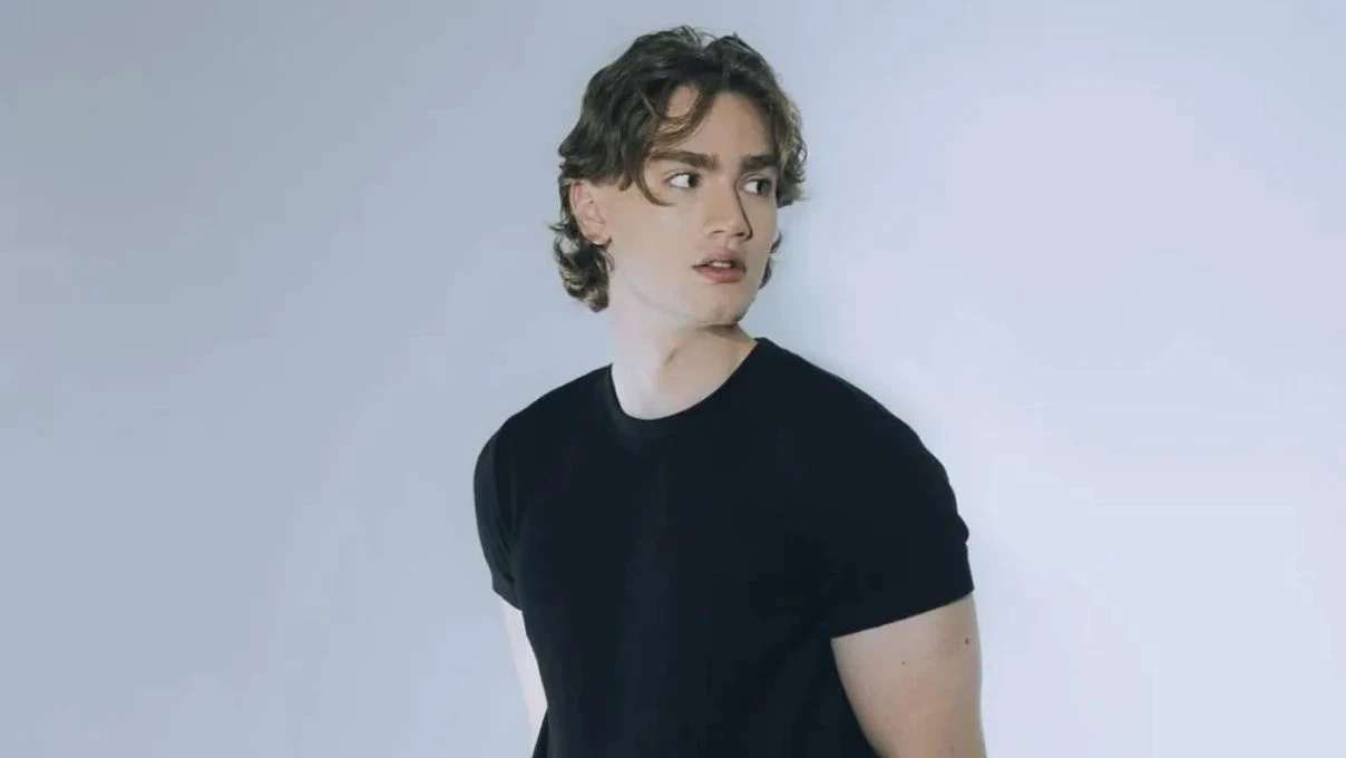 Hakan Meriçliler ‘Daha 17’ dizisinin kadrosuna dahil oldu! Ünlü isim Remzi karakteriyle ekranlara geri dönüyor