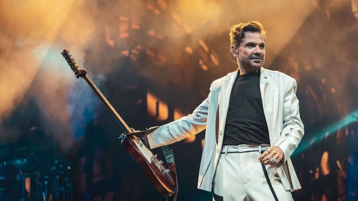 Kenan Doğulu’dan Beren Saat itirafı! “Çok mutsuz”