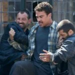 Theo James ve Aaron Taylor-Johnson İstanbul’da! Dünyaca ünlü isimleri Eminönü’ne getiren film