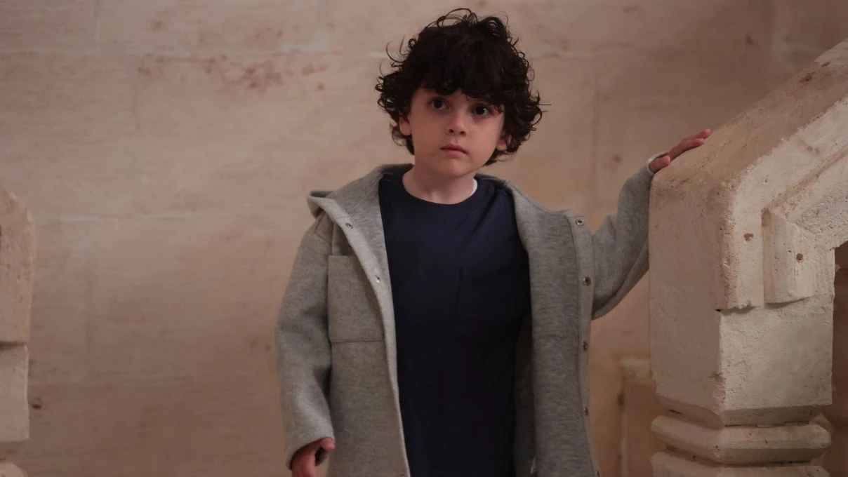 Uzak Şehir’in Cihan Deniz’i Kuzey Gezer’den set itiraf! “Oyunculuk yaparken kendimi çok mutlu hissediyorum”