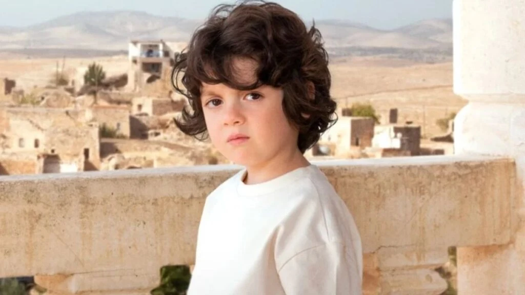 Uzak Şehir’in Cihan Deniz’i Kuzey Gezer’den set itiraf! “Oyunculuk yaparken kendimi çok mutlu hissediyorum”