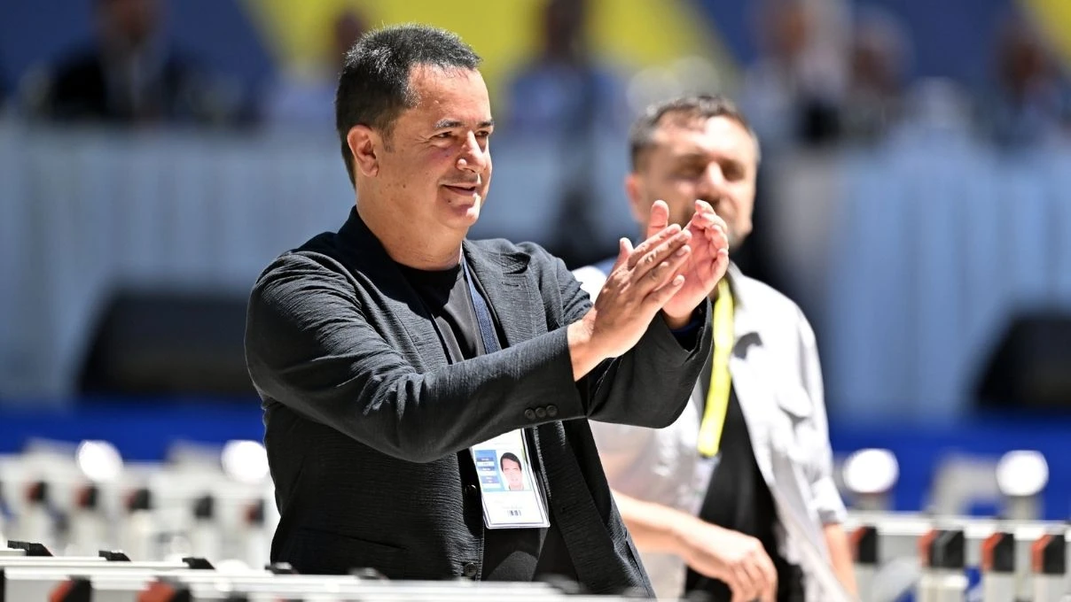 Acun Ilıcalı’nın küçük kızları kocaman oldu! Görenler gözlerine inanamadı 4 Acun Ilıcalı’nın küçük kızları kocaman oldu! Görenler gözlerine inanamadı