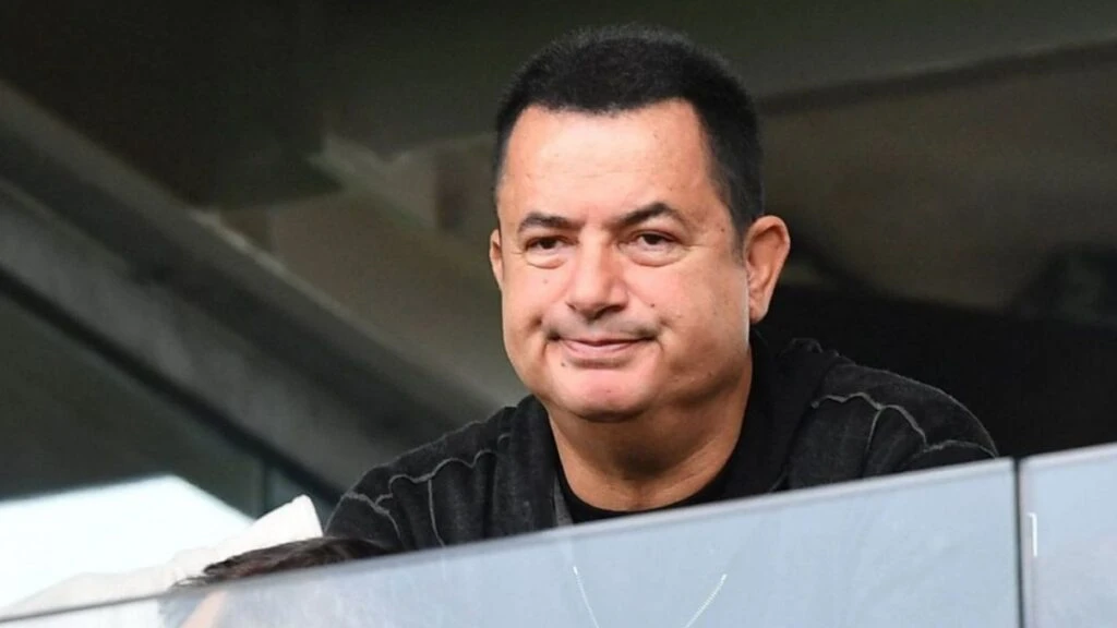 Acun Ilıcalı’nın küçük kızları kocaman oldu! Görenler gözlerine inanamadı