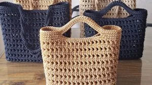 Bu yazı en şok konuşulan tığ çanta modelleri!