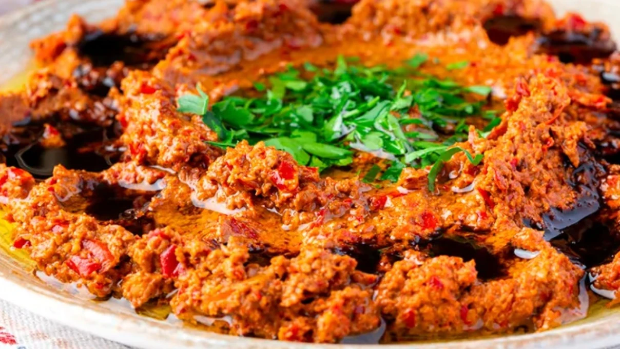 Akdeniz mutfağının en sevileni muhammara tarifi! Hem kahvaltılık hem yemeklik 5 Akdeniz mutfağının en sevileni muhammara tarifi! Hem kahvaltılık hem yemeklik