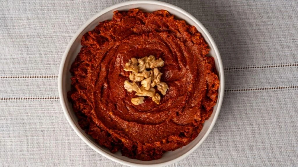 Akdeniz mutfağının en sevileni muhammara tarifi! Hem kahvaltılık hem yemeklik