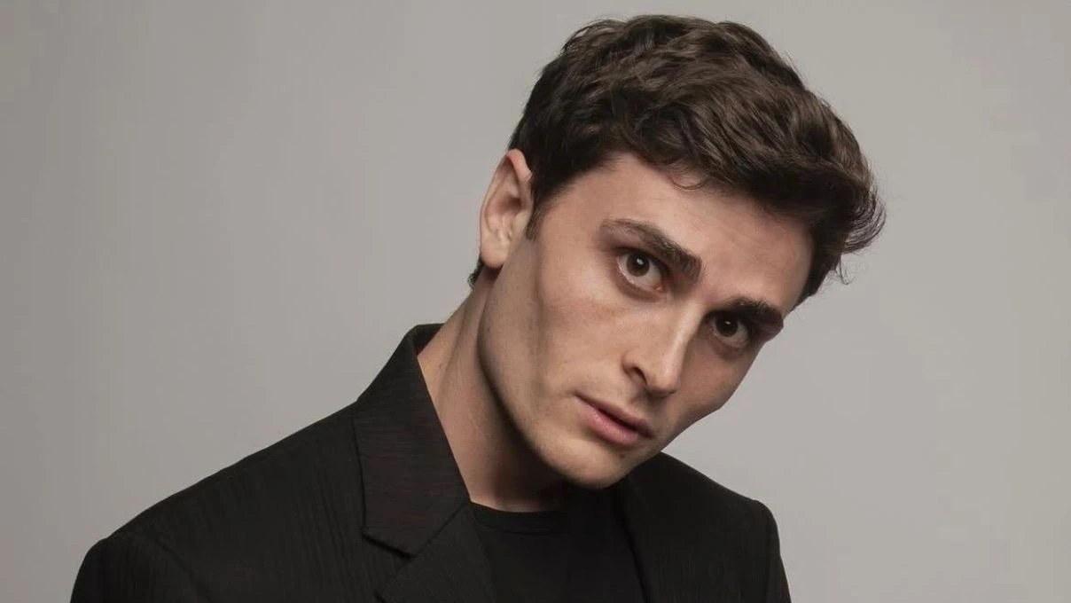 Çirkin dizisine bomba transferler! Merva Ulusoy ve Enes Has oyuncu kadrosuna dahil oldu