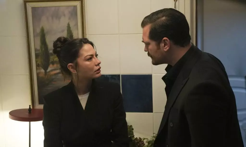 Eşref Rüya’da Eşref’in hayatı tehlikede! İhtiyar’ın gizemi 40. bölümde açığa çıkıyor 7 Esref Ruya 4