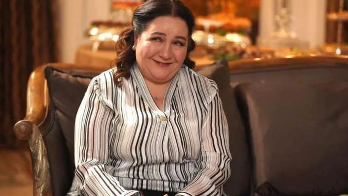 Hülya Duyar Doğa'nın Kanunu dizisinde! Adile karakteriyle izleyici karşısına çıkacak