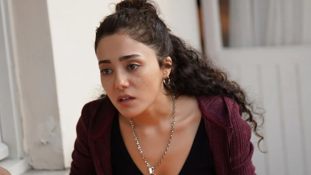 Ezgi Kaya Sevdiğim Sensin dizisinin oyuncu kadrosuna dahil oldu! Kadir’in eski nişanlısı olarak geliyor