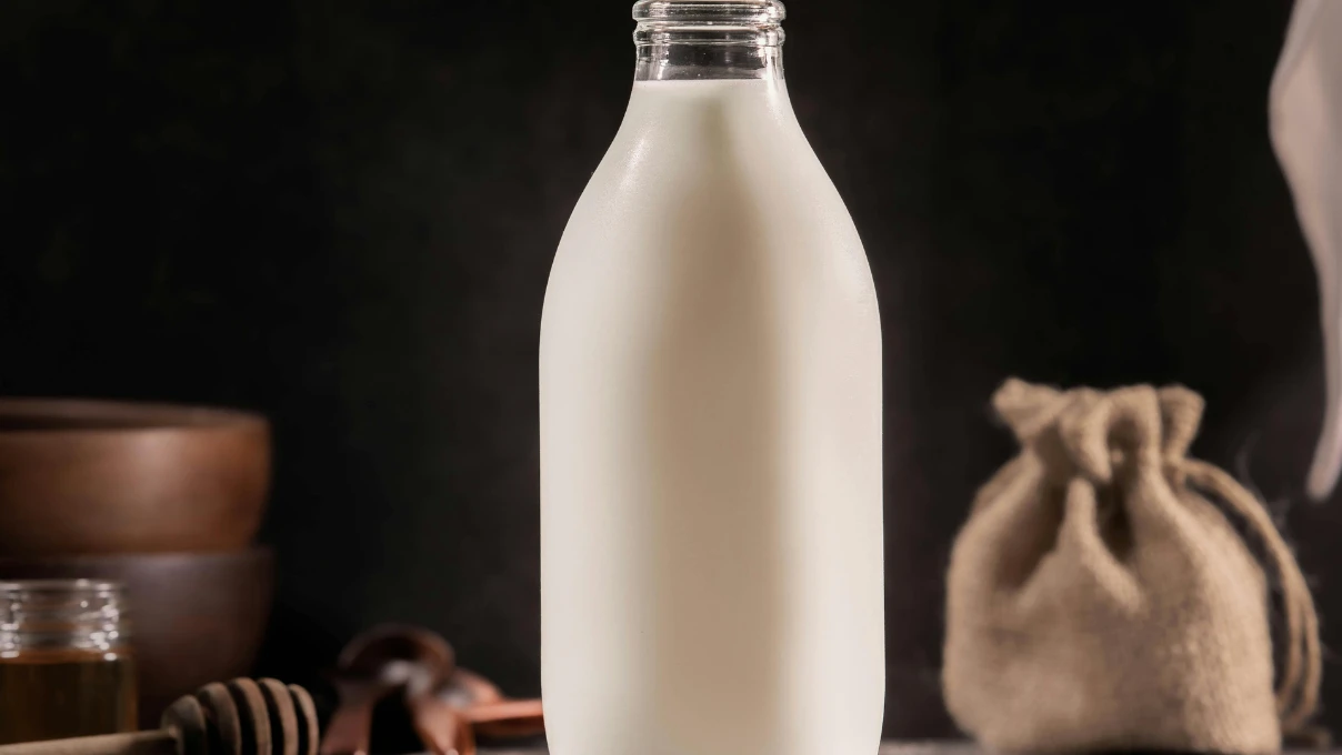 Sabahları aç karnına içilen altın süt! Bağırsakları ve zihni çalıştırıyor 7 altin sut 6