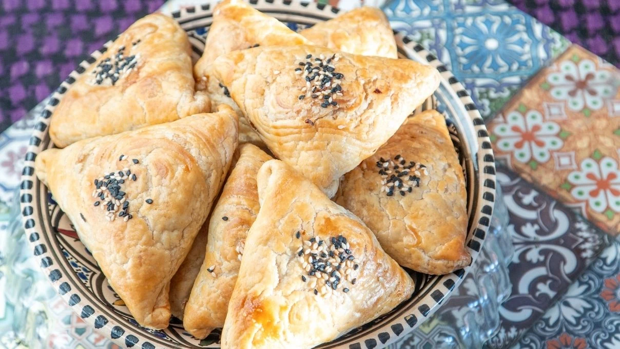 Çıtır çıtır börek tarifi! 2026 sosyal medya trendi lezzet