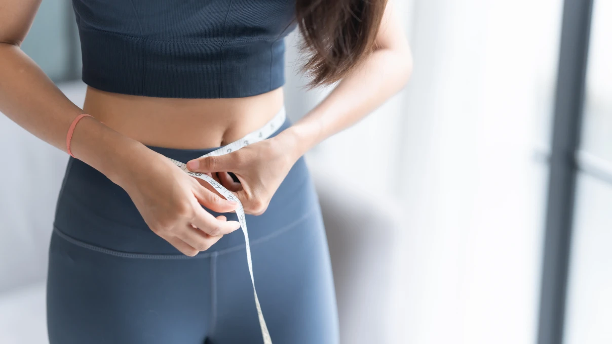 Akşam yemeği yerine tüketin 1 hafta sonra incecik beliniz olsun! Diyetisyen Büşra Çalışkan'dan göbek eriten tarif 4 gOBEK ERITME 1