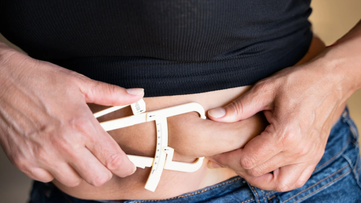 Akşam yemeği yerine tüketin 1 hafta sonra incecik beliniz olsun! Diyetisyen Büşra Çalışkan'dan göbek eriten tarif 7 gOBEK ERITME 5