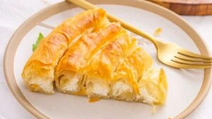 Parmak ısırtan börek tarifi!